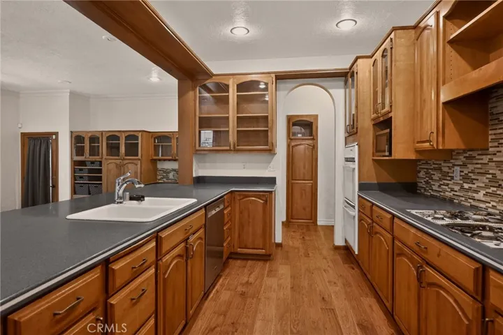 2708 Grey Fox Dr. Drive, Weed, California 96064