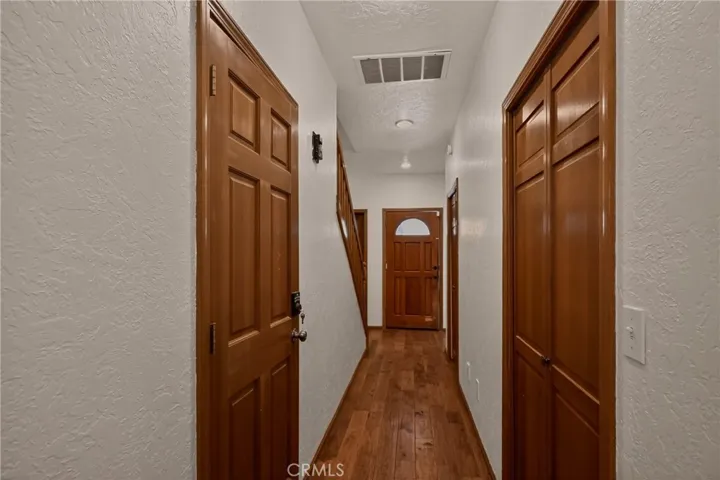 2708 Grey Fox Dr. Drive, Weed, California 96064