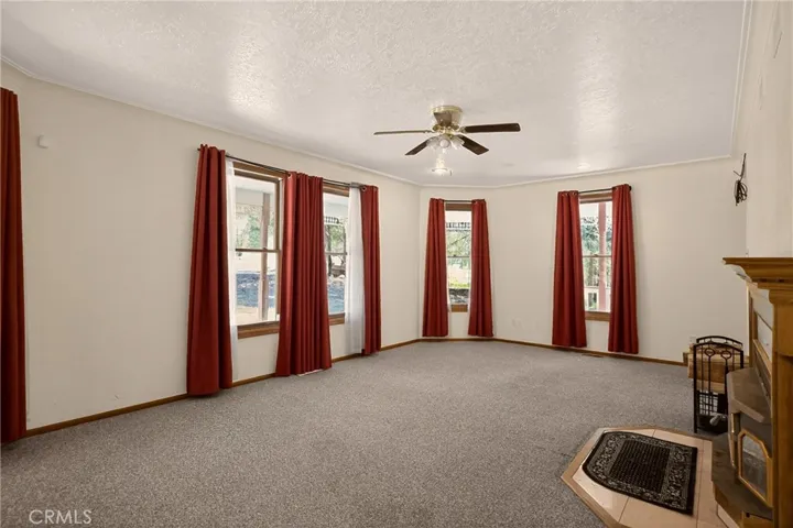 Formal Living Room W Fireplace