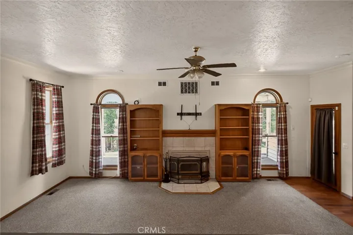 Family Living room /dining room w/ fireplace