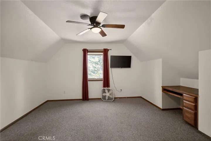 2708 Grey Fox Dr. Drive, Weed, California 96064