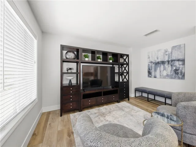 25710 Holiday C, Stevenson Ranch, California 91381