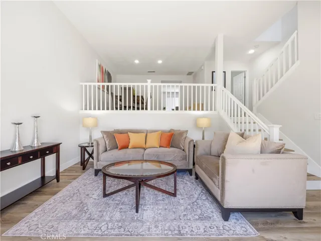 25710 Holiday C, Stevenson Ranch, California 91381