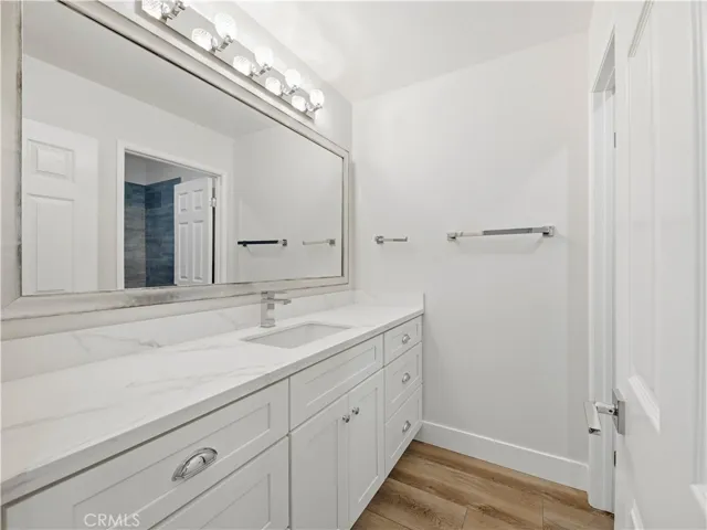 25710 Holiday C, Stevenson Ranch, California 91381