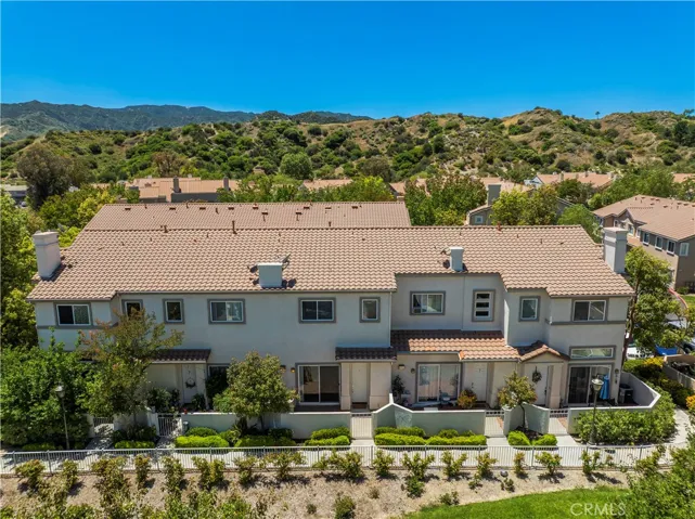 25710 Holiday C, Stevenson Ranch, California 91381