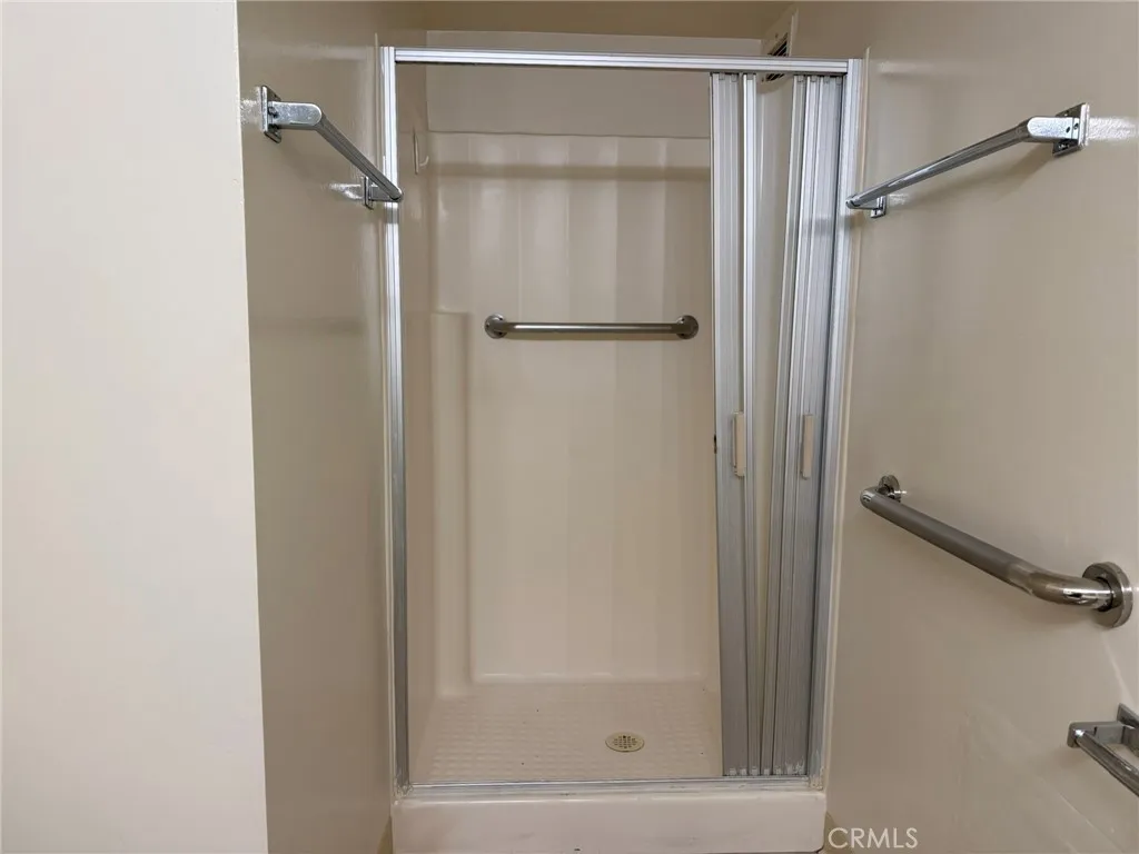 Shower - new door coming! Shower - new door coming!