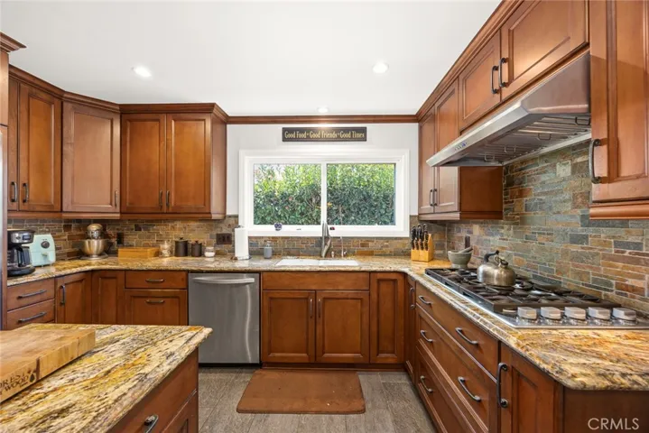 room for multiple cooks in the kitchen