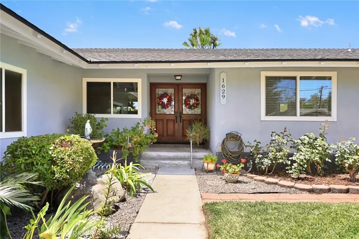 double door entry