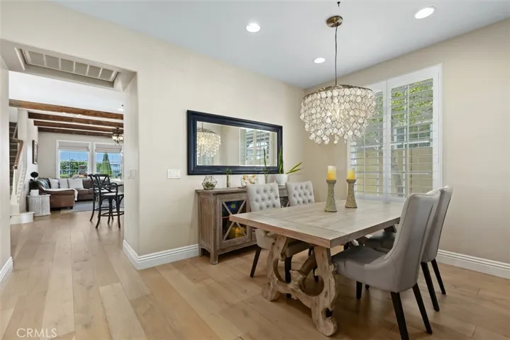 Dining Room. Beautiful wood floors