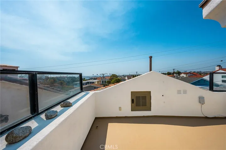 Rooftop deck