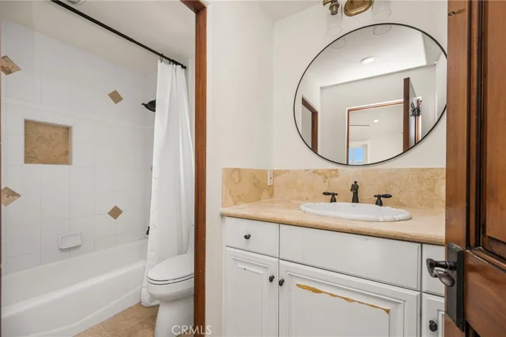 Bathroom on 3rd level