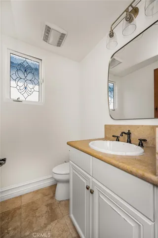 Powder bath on 2nd level
