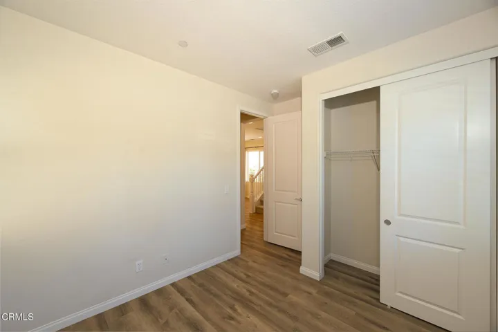 326 Lakeview Ct-4