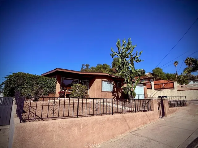 3935 Gayle, San Diego, California 92115