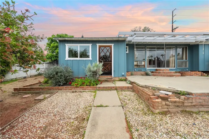 146 Barhaven, Fallbrook, California 92028