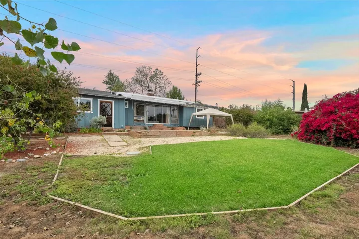 146 Barhaven, Fallbrook, California 92028