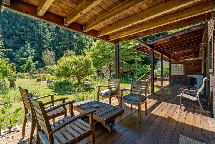 Deck