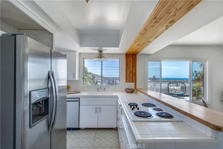 Kitchen view and ocean view!
