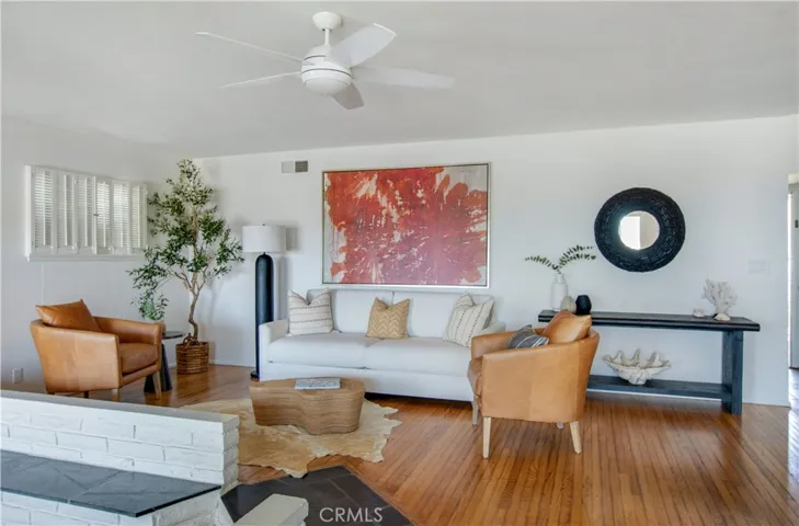 Living room.