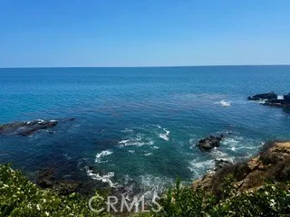 BEAUTIFUL OCEAN