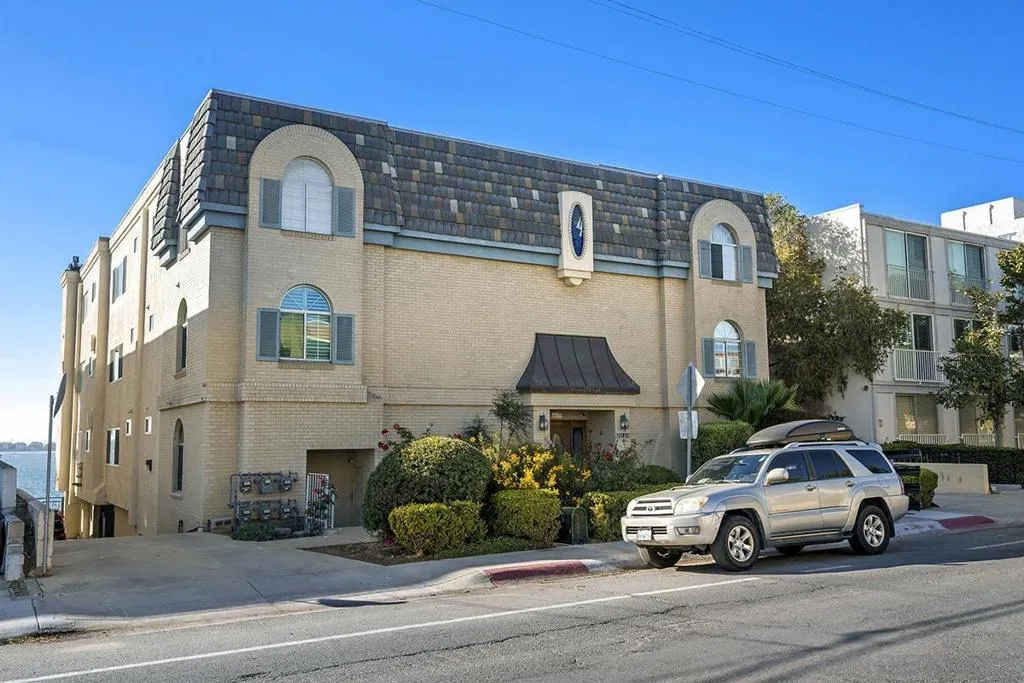 3828 Riviera Dr 2b, San Diego, California 92109 — photo 4