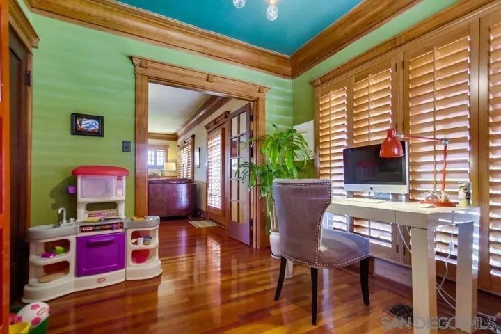 3001 Kalmia, San Diego, California 92104