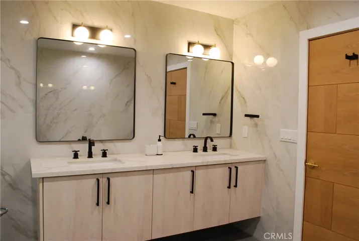 2950 Dona Emilia Drive, Studio City, California 91604