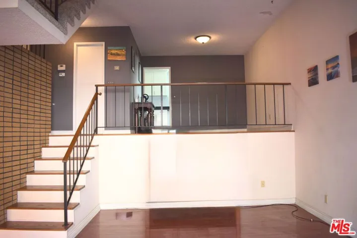 1711 Grismer Avenue 63, Burbank, California 91504
