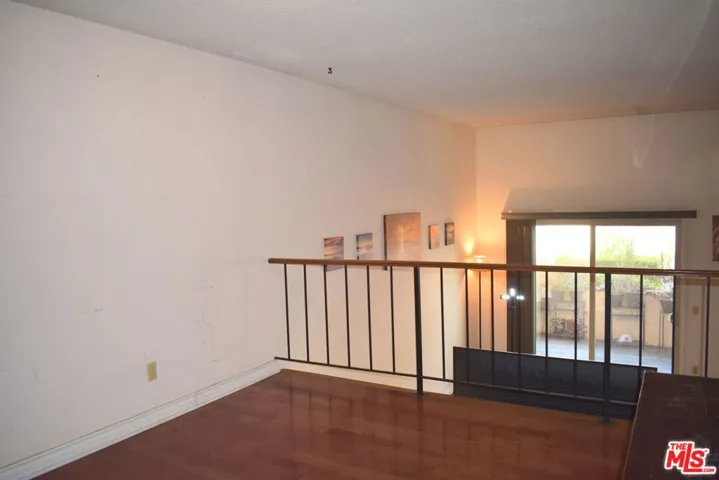 1711 Grismer Avenue 63, Burbank, California 91504