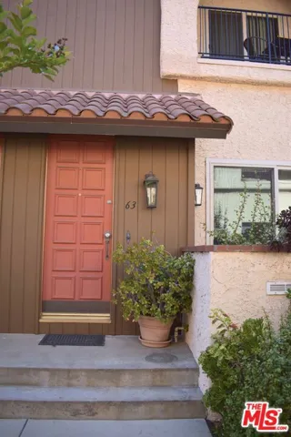1711 Grismer Avenue 63, Burbank, California 91504