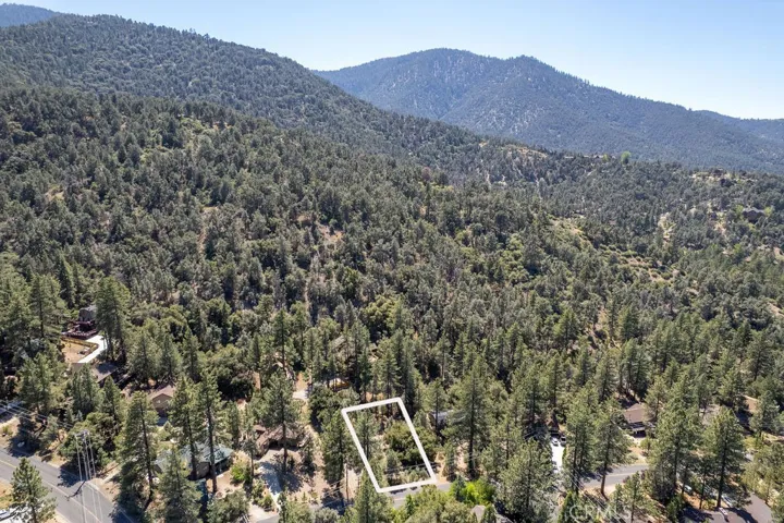2129 Birchwood Way, Pine Mountain Club, California 93222 — photo 4