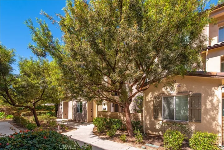442 Stratus 4, Simi Valley, California 93065