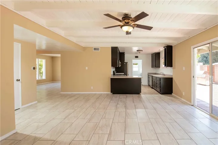 19808 Londelius Street, Northridge, California 91324