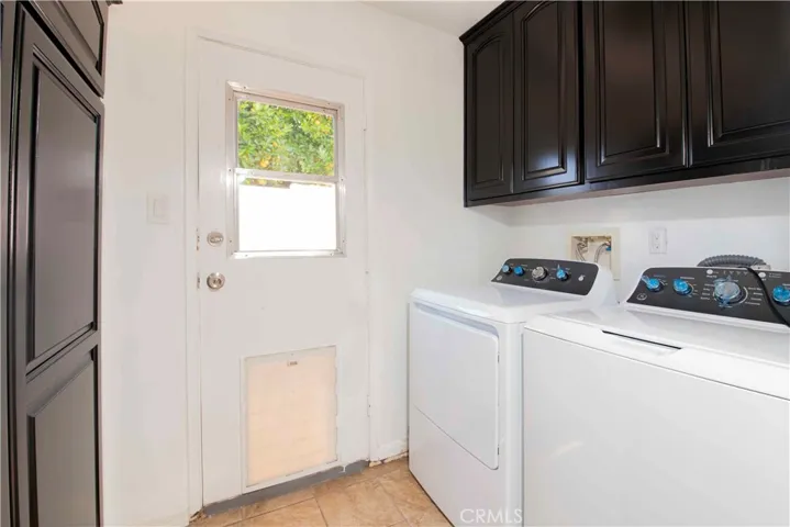 19808 Londelius Street, Northridge, California 91324