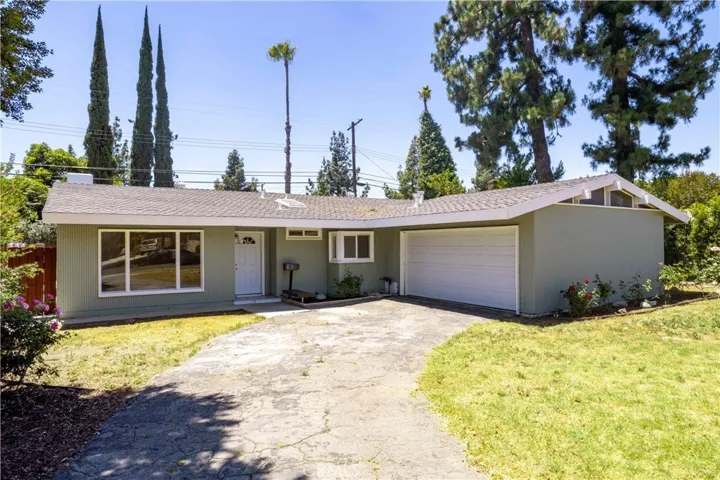 19808 Londelius Street, Northridge, California 91324