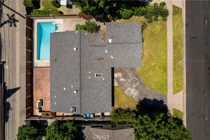 19808 Londelius Street, Northridge, California 91324