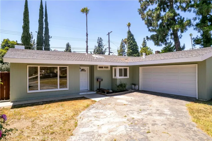 19808 Londelius Street, Northridge, California 91324