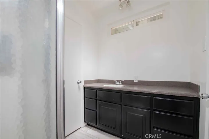 19808 Londelius Street, Northridge, California 91324