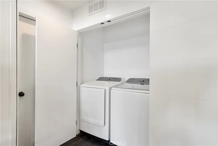 1147 Miramar St, Laguna Beach, California 92651