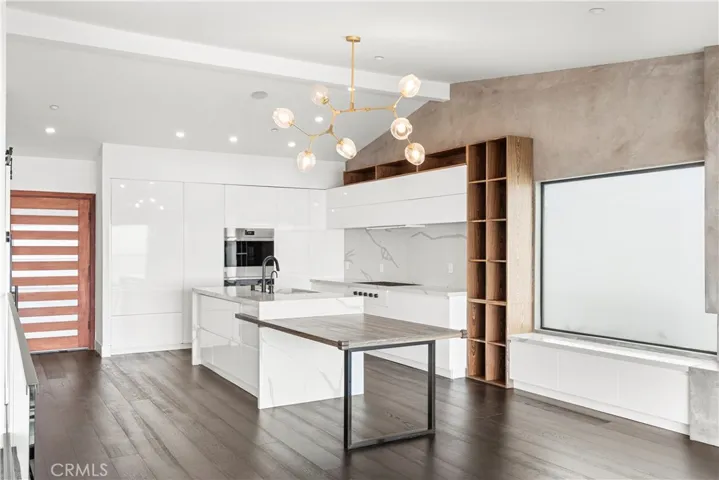 1147 Miramar St, Laguna Beach, California 92651