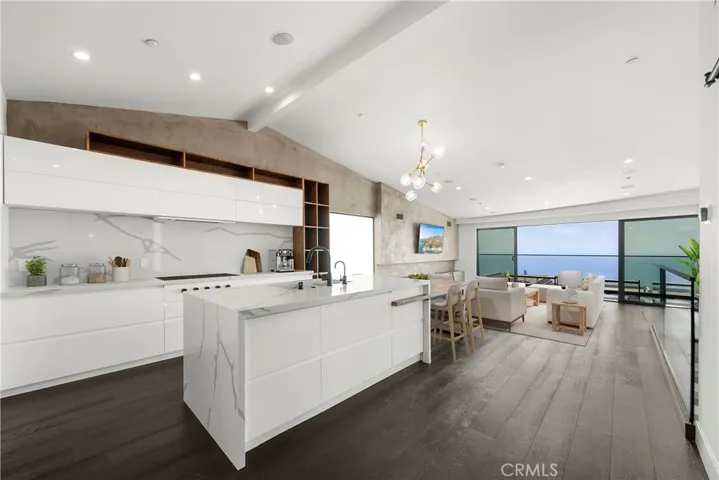 1147 Miramar St, Laguna Beach, California 92651