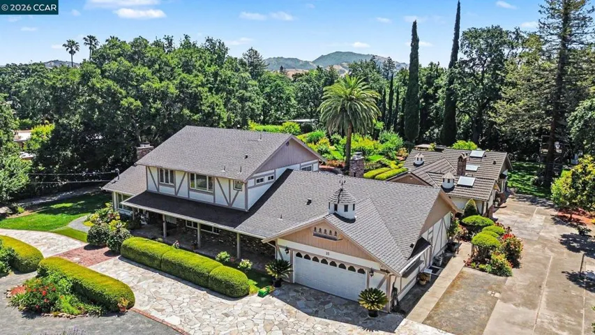 25 Amberwood Ln, Walnut Creek, California 94598