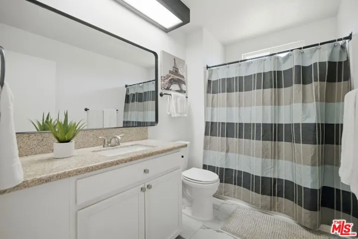 52275 Avenida Vallejo, La Quinta, California 92253