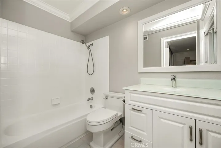 16 Sudbury #72, Laguna Niguel, California 92677