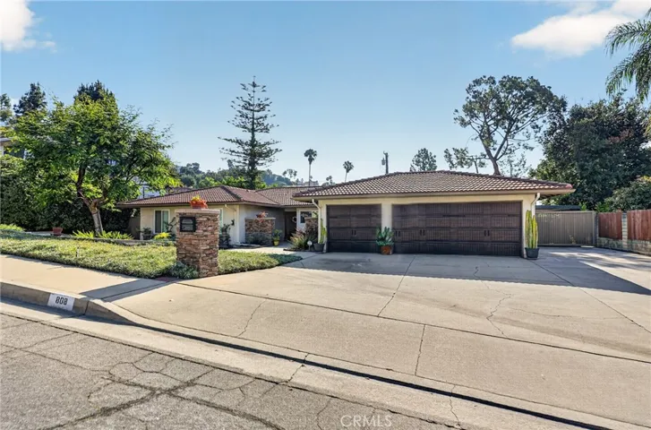 808 N Westridge Avenue, Glendora, California 91741