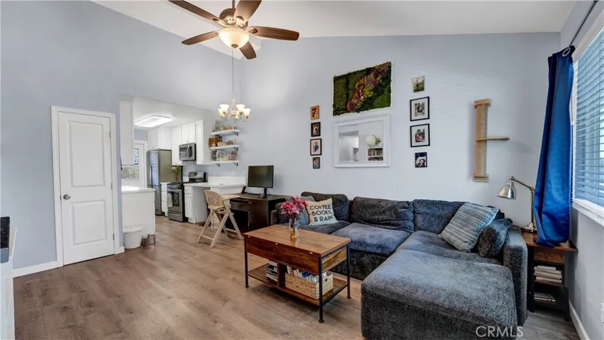 1140 Molino Avenue 5, Long Beach, California 90804