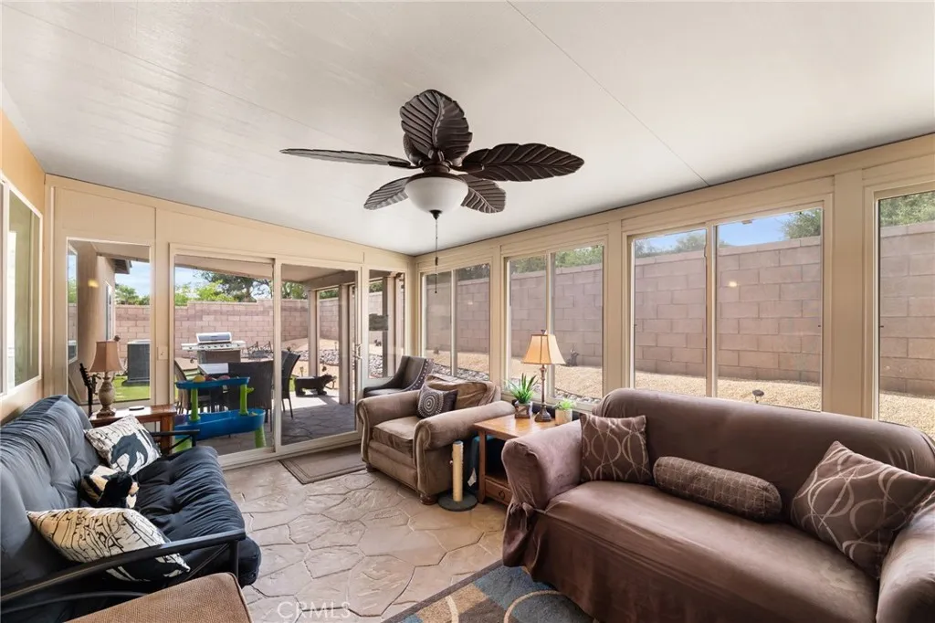 Bonus Outdoor Living/Lanai