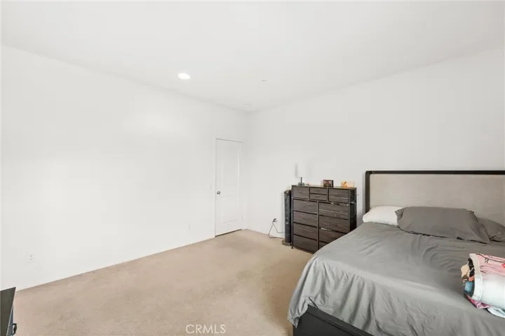 Bed 4