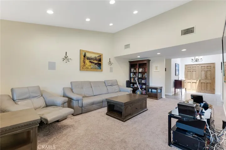 Living Room - Vaulted Ceiling & Recessed Lighting