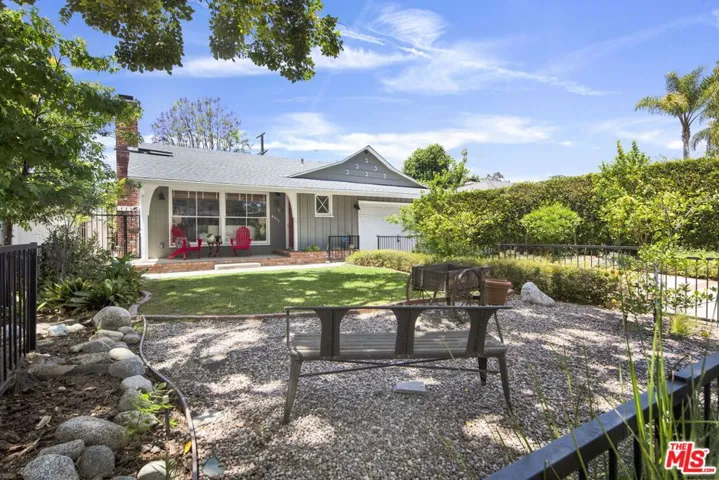4519 Camellia Avenue, Studio City, California 91602